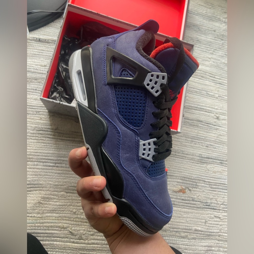 Winterized Jordan’s size 8 Mens